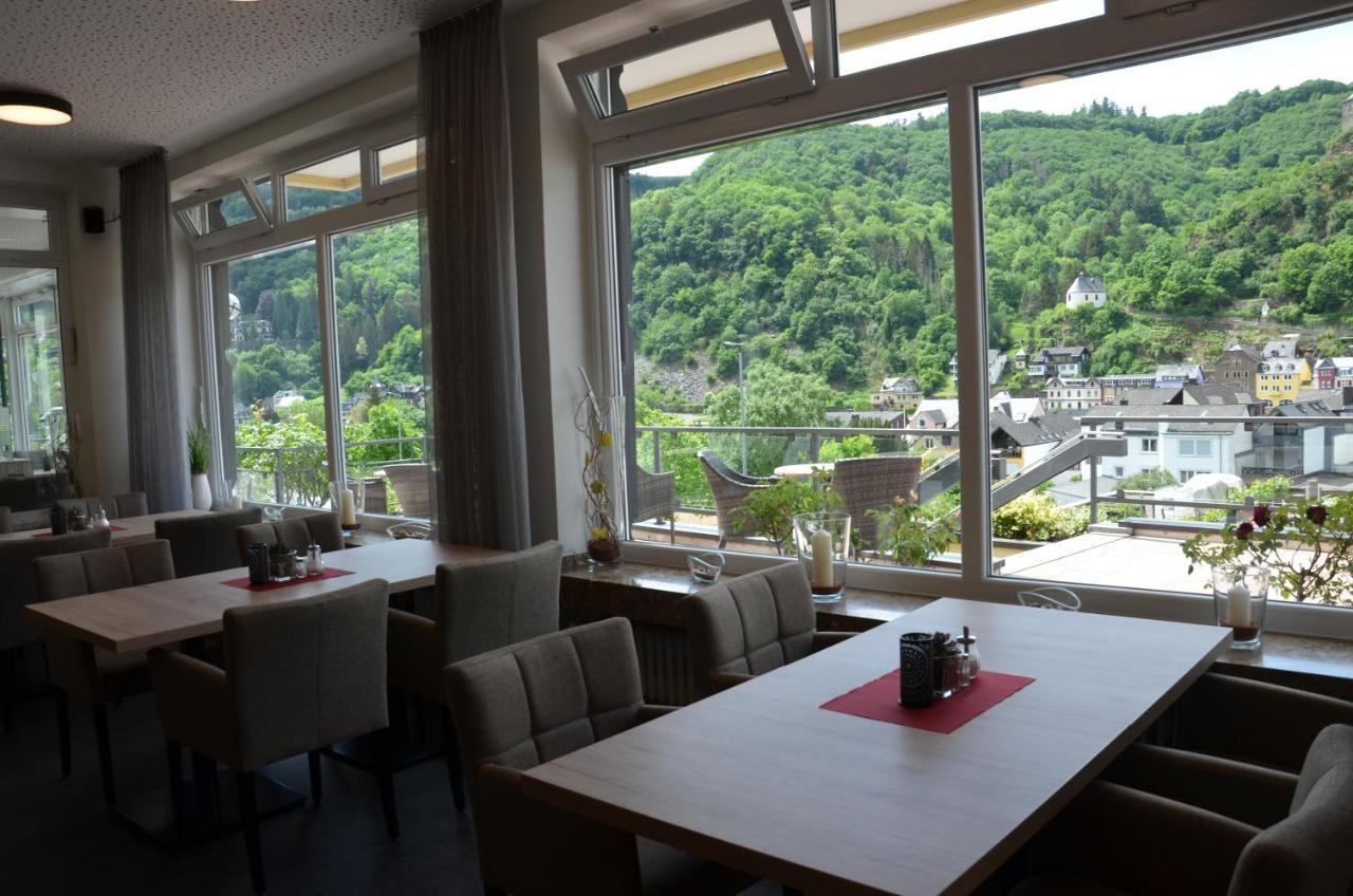 Flair Hotel Am Rosenhuegel - Garni Кохем Екстериор снимка