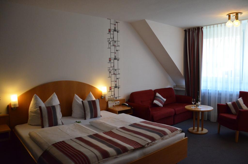 Flair Hotel Am Rosenhuegel - Garni Кохем Екстериор снимка