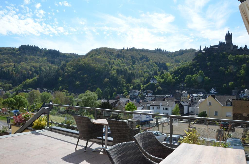 Flair Hotel Am Rosenhuegel - Garni Кохем Екстериор снимка