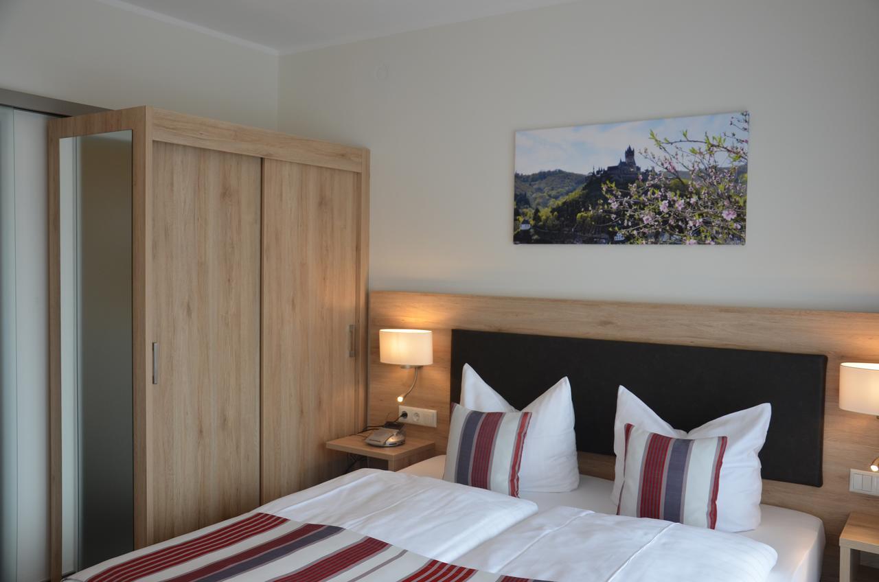 Flair Hotel Am Rosenhuegel - Garni Кохем Екстериор снимка