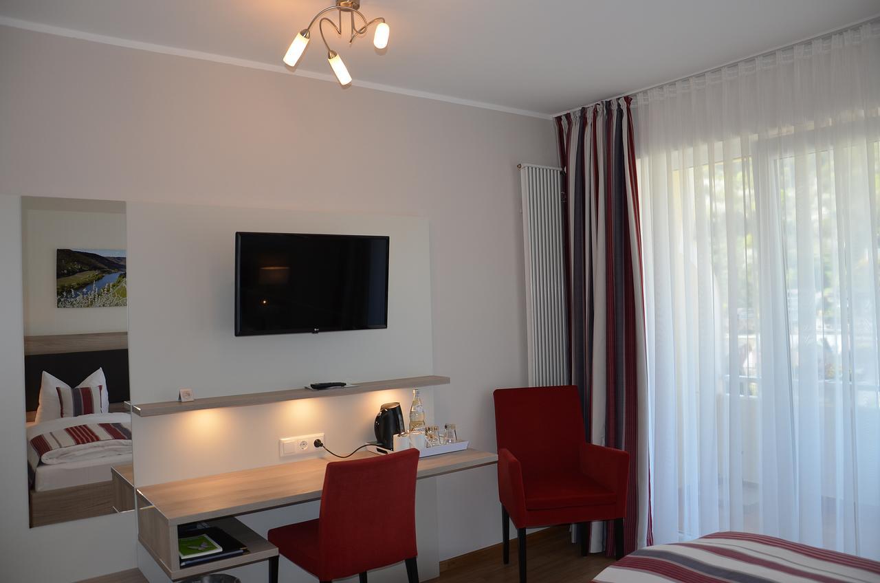 Flair Hotel Am Rosenhuegel - Garni Кохем Екстериор снимка